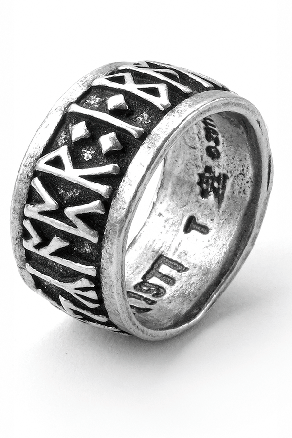 English Pewter Nordic Rune Ring – Silver Gothic Band